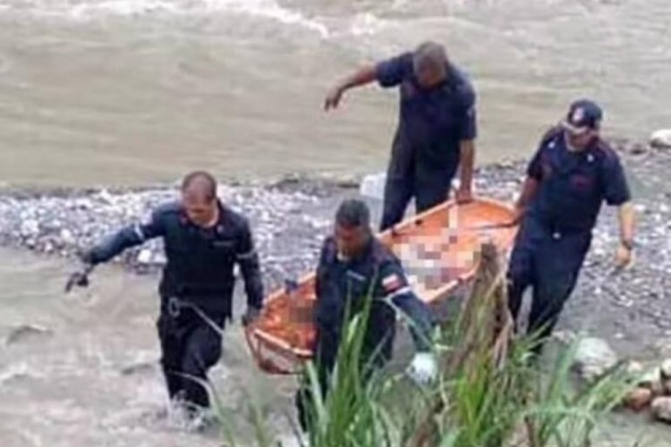 &Uuml;lkeden ka&ccedil;mak i&ccedil;in kadının g&ouml;zlerini oydu