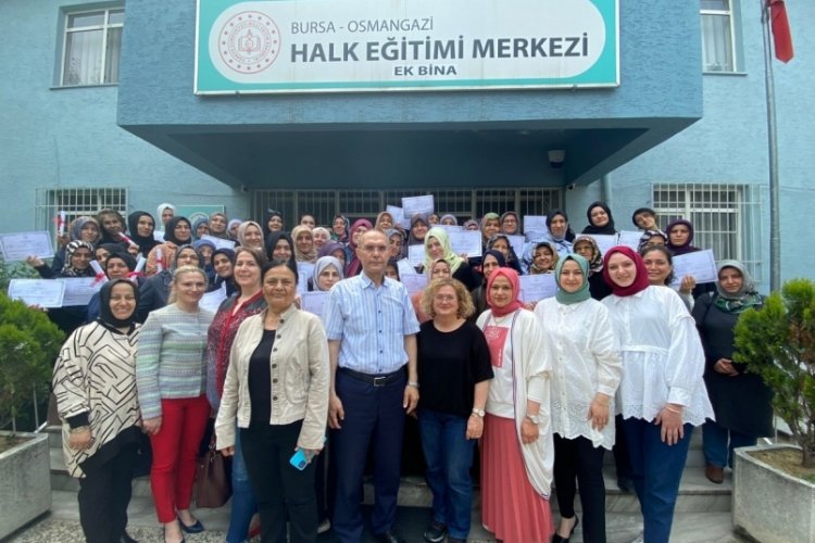 Bursa'da Osmangazi Halk Eğitim'den &uuml;retim sekt&ouml;r&uuml;ne kalifiye eleman