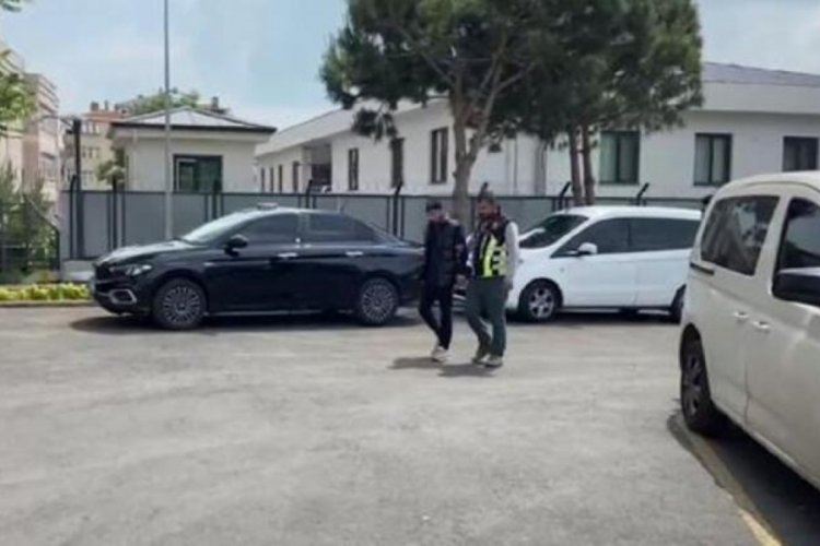 Gaziosmanpaşa CHP mahalle b&uuml;rosuna saldırıya 3 g&ouml;zaltı
