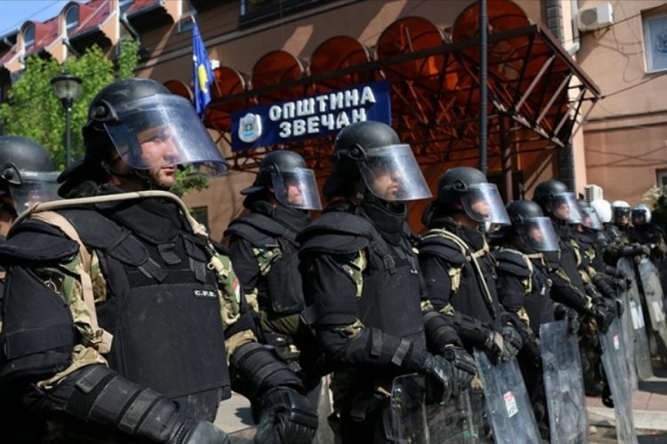 Kosova polisi 'protesto' uyarısı yaptı