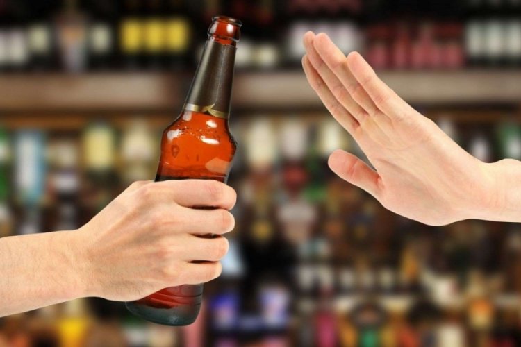 15 yaş ve &uuml;st&uuml; alkol kullanan kişilerin oranı geriledi