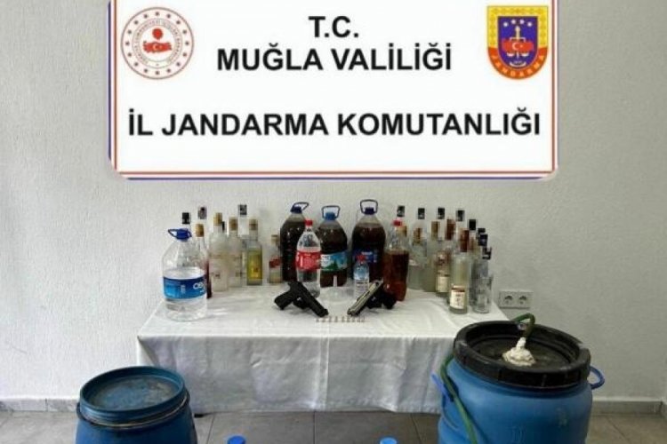 Muğla'da sahte i&ccedil;ki operasyonu; G&ouml;zaltılar var