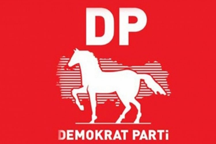 Demokrat Parti'de istifa
