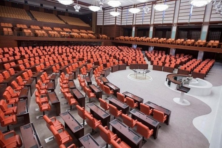 Meclis'e bug&uuml;n ve yarın ziyaret&ccedil;i alınmayacak