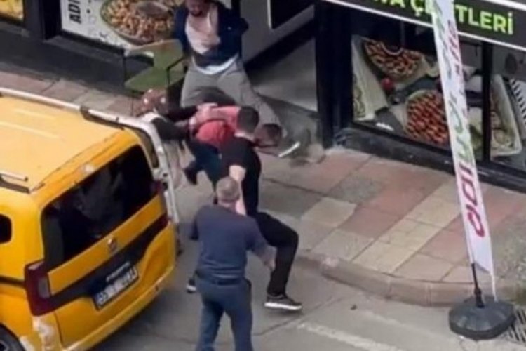 Samsun'da taksici ile iki kardeşin kavgası cinayetle sonu&ccedil;landı