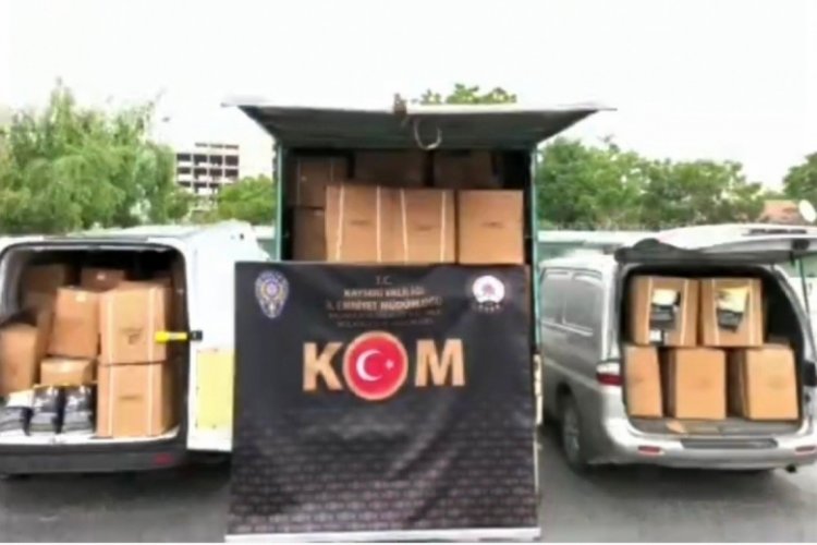 Kayseri'de 2 ton 760 kilo sahte bandroll&uuml; t&uuml;t&uuml;n ele ge&ccedil;irildi