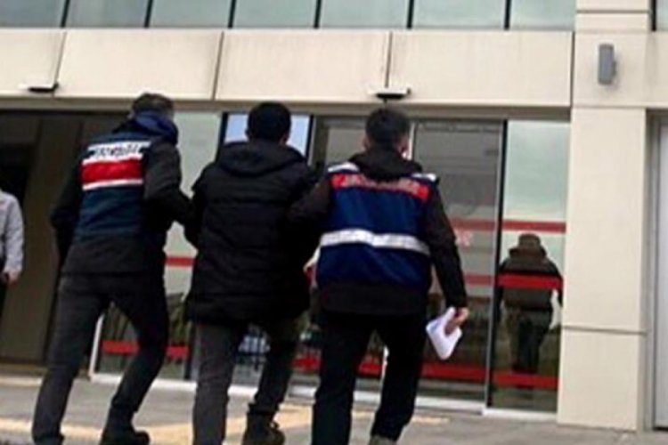 Kastamonu'daki evlere dadanan hırsızlar Konya'da yakalandı