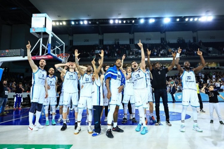 Play-off yarı final ilk ma&ccedil;ında T. Telekom, P. Karşıyaka'yı konuk edecek