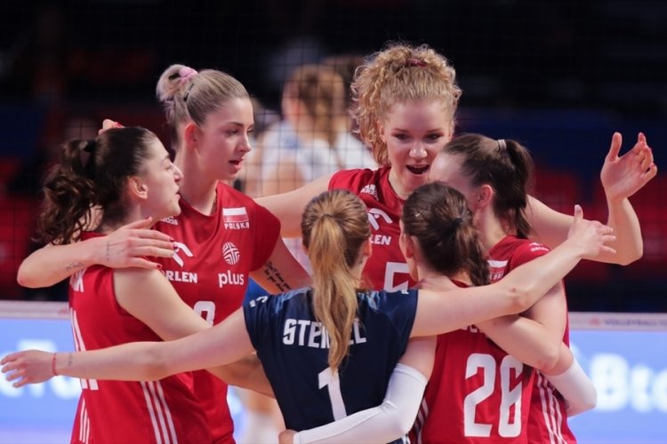 FIVB Kadınlar Milletler Ligi'nde Polonya, Sırbistan'ı mağlup etti