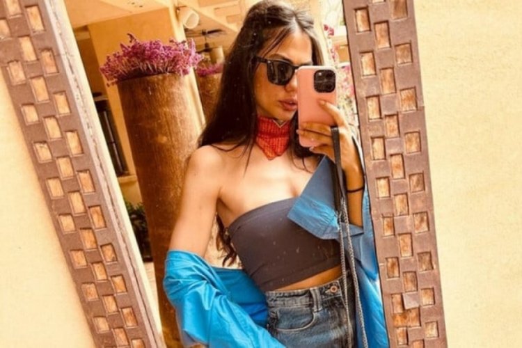 Demet &Ouml;zdemir'den su altında poz
