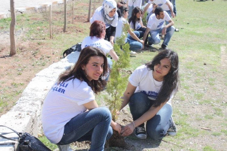 Yeşilin ve geri dönüşümün adresi üniversiteler karbon ayak izlerini azaltıyor