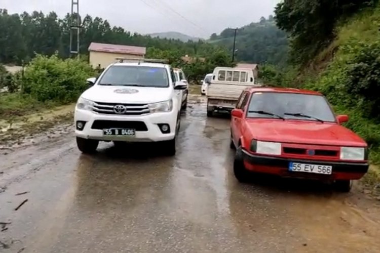 Samsun'da dereler taştı, 13 evi su bastı