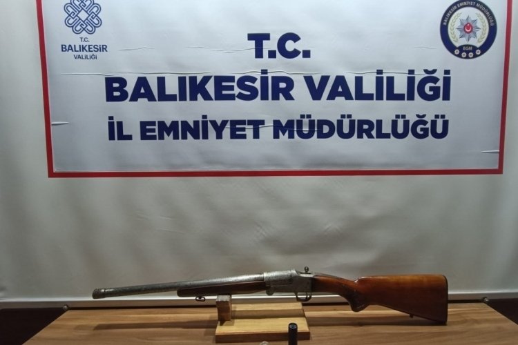 Balıkesir'de aranan 124 şahsı polis yakalandı