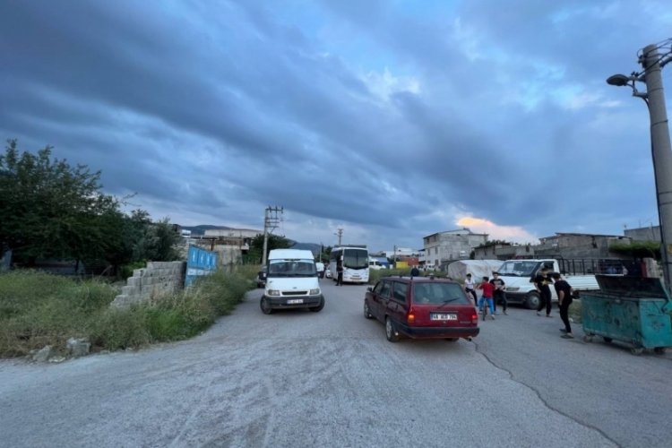 Kahramanmaraş'ta iki aile arasında silahlı kavga: 2 &ouml;l&uuml;, &ccedil;ok sayıda yaralı var