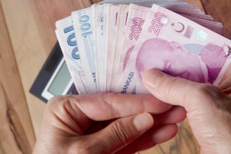 Milyonlarca emekliyi ilgilendiriyor: Bayram ikramiyeleri i&ccedil;in yeni tahmin!