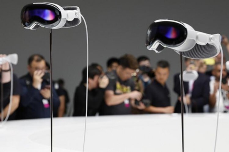 Apple'dan yeni 'Karma ger&ccedil;eklik' g&ouml;zl&uuml;ğ&uuml;