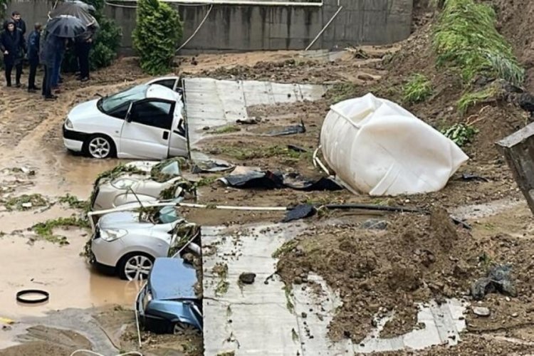 Samsun'da hasar tespit ve temizlik &ccedil;alışması başladı