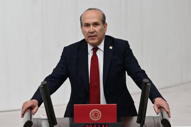 CHP'de değişiklik! &Uuml;nal &Ccedil;evik&ouml;z'&uuml;n yerine Namık Tan getirildi