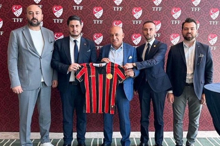Eskişehirspor TFF Başkanı B&uuml;y&uuml;kekşi'yi ziyaret etti