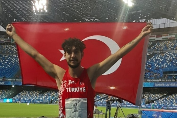 Milli atlet Alperen Acet, Y&uuml;ksek Atlamalar Festivali'nde &uuml;&ccedil;&uuml;nc&uuml; oldu