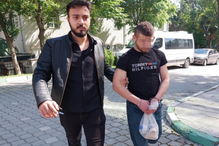 Samsun'da ş&uuml;pheli şahıs uyuşturucuyla yakalandı