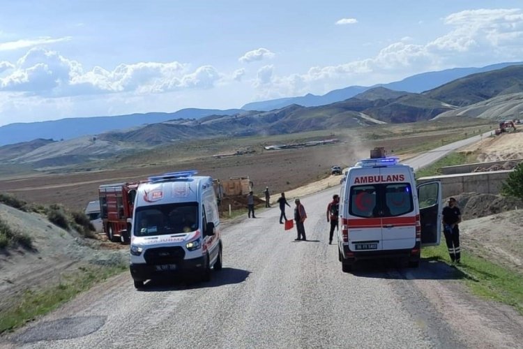 Ankara'da iş&ccedil;i servisi şarampole yuvarlandı: 6 yaralı