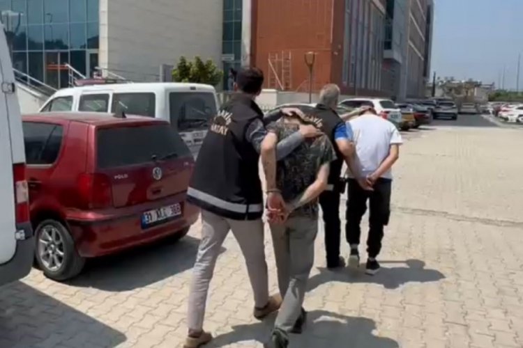Hatay'da yakalanan hırsızlık ş&uuml;phelileri tutuklandı