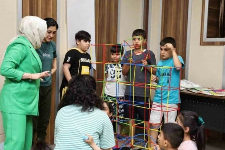 Kahramanmaraş'ta depremzede minikler i&ccedil;in moral etkinliği