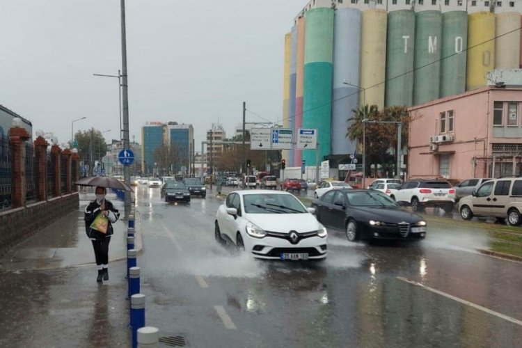 İzmir i&ccedil;in 'sağanak' uyarısı