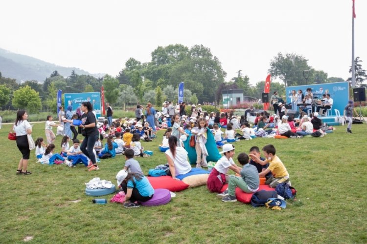 Bursa'da eğitim d&ouml;nemine renkli final