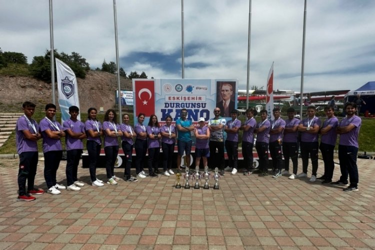 Kanoda Bursa B&uuml;y&uuml;kşehir Belediyespor fırtınası devam ediyor