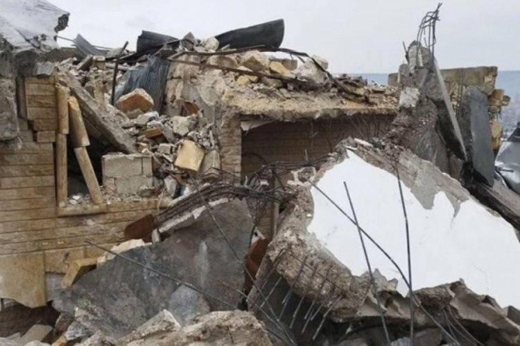 Başkan Aktaş Bursa'nın deprem ger&ccedil;eğine y&ouml;nelik soruların yanıtını Bursada Bug&uuml;n'e verdi