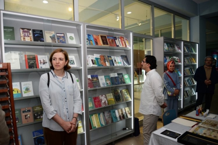 Bursa Uludağ Üniversitesi'nde yazma eserler kütüphanesi ve sergi salonu açıldı 