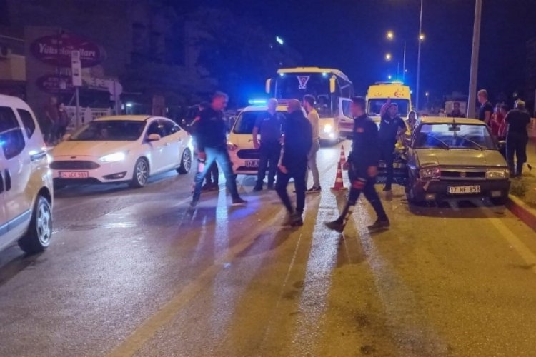 &Ccedil;anakkale Ezine'de zincirleme trafik kazası