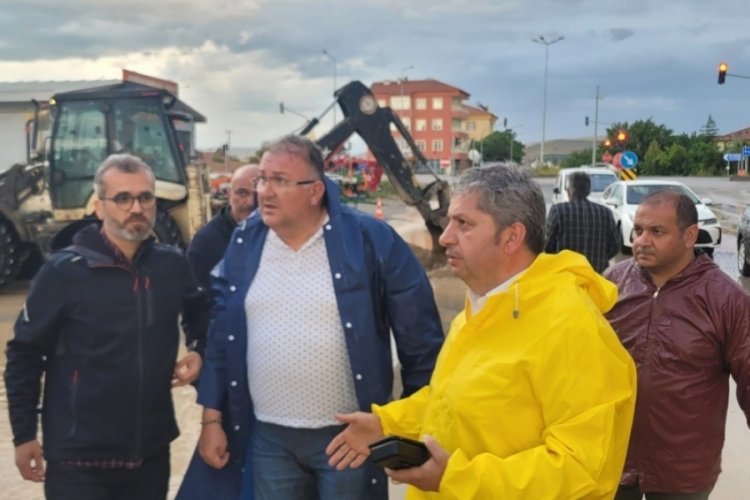 Kayseri'de iş ve evleri su bastı