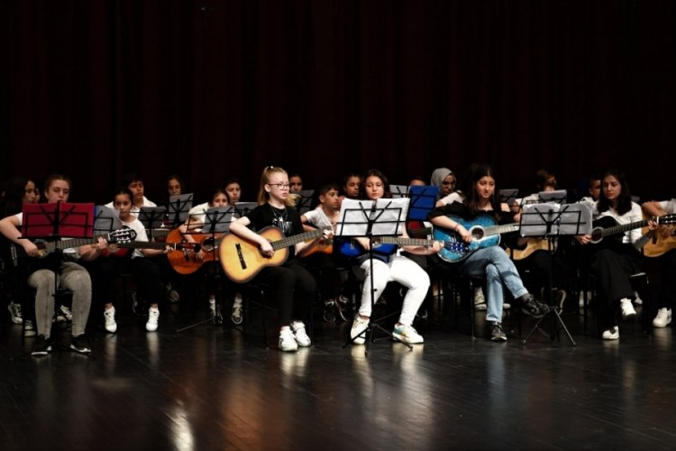 Geleceğin sanat&ccedil;ıları Bursa Osmangazi'de yetişiyor