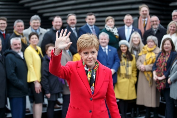 Nicola Sturgeon g&ouml;zaltına alındı
