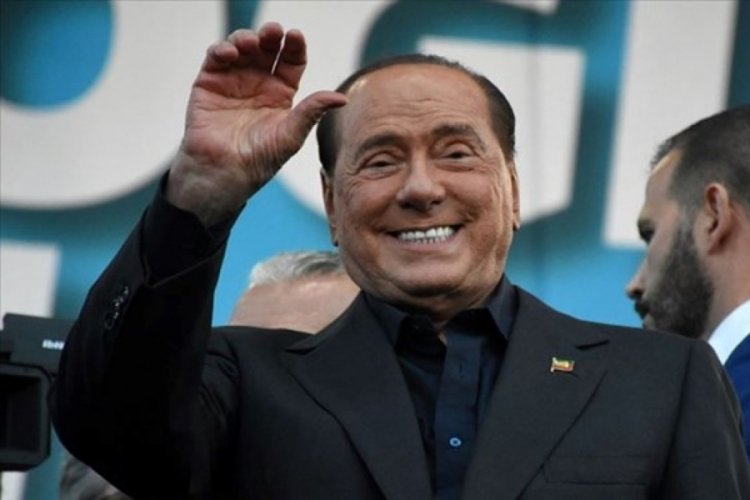 Silvio Berlusconi kimdir?