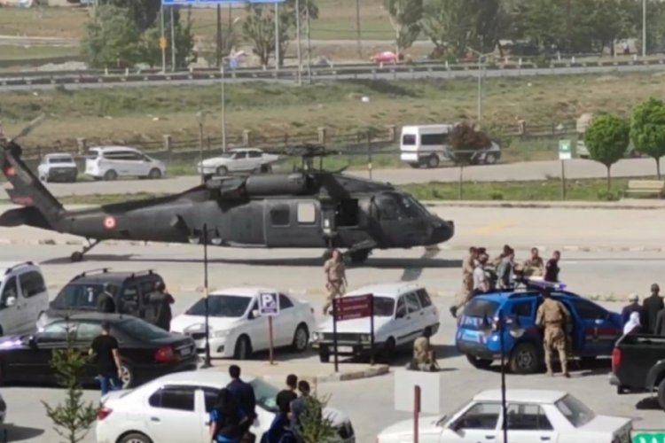 Bitlis'te operasyonda rahatsızlanan asker helikopterle hastaneye yetiştirildi