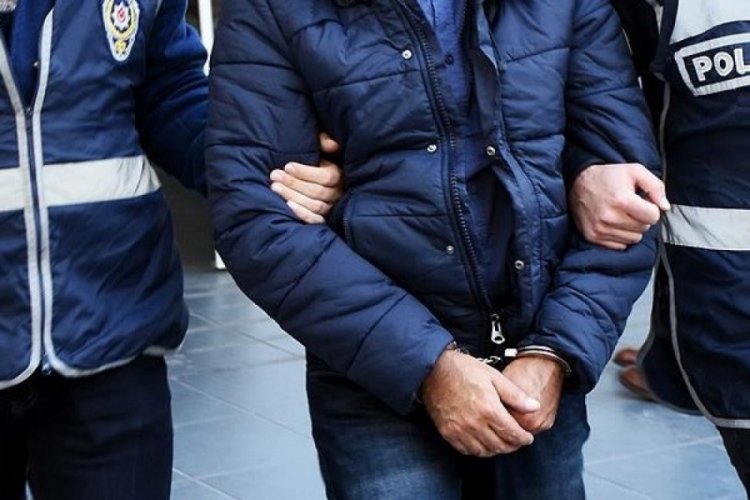 Balıkesir'de ter&ouml;r &ouml;rg&uuml;t&uuml; operasyonunda 3 ş&uuml;pheli yakalandı