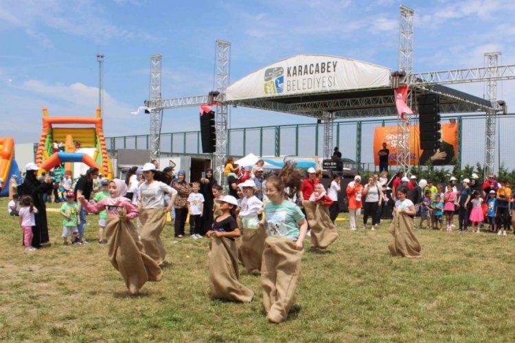 Bursa Karacabey'de Gen&ccedil;lik ve Spor Festivali'ne b&uuml;y&uuml;k ilgi