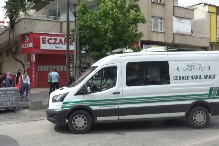 Gaziantep'te 64 yaşındaki kadın evinde &ouml;l&uuml; bulundu