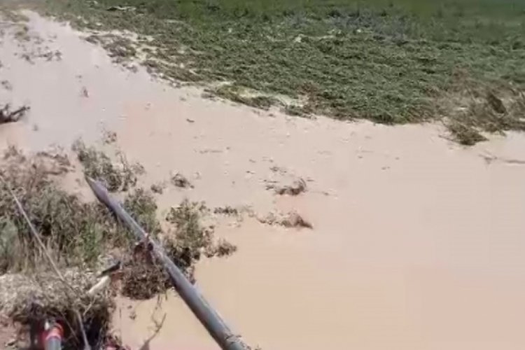 Konya Ereğli'de dolu ve sel &ccedil;ift&ccedil;iyi vurdu
