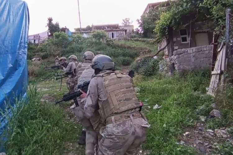 Şırnak'ta ter&ouml;r operasyonunda 8 kişi g&ouml;zaltına alındı