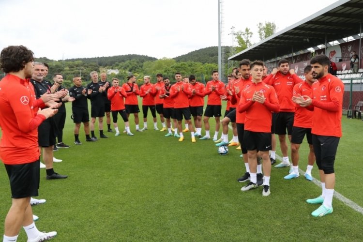 A Milli Futbol Takımı, Letonya ma&ccedil;ı hazırlıklarını devam etti