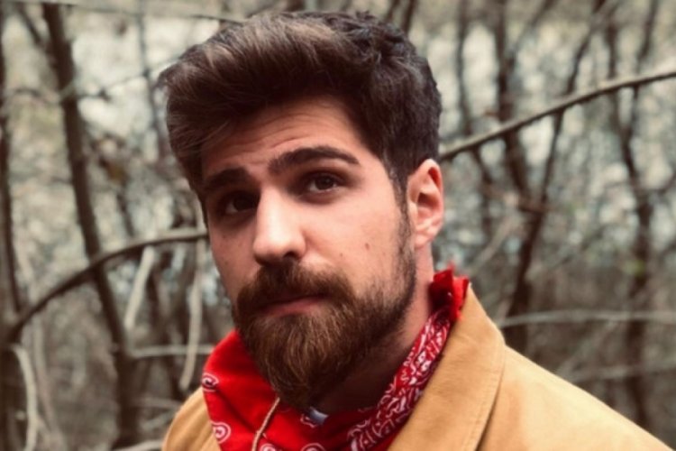 Berker G&uuml;ven sevgilisi Nihal Yal&ccedil;ın'la Londra'da