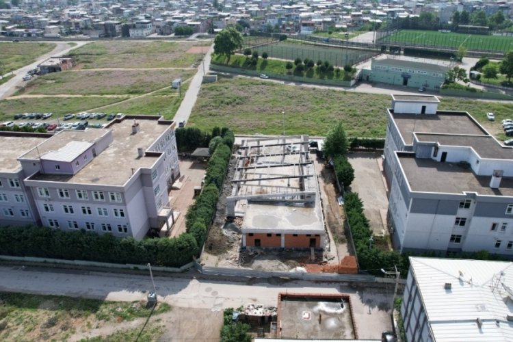 Bursa'da &Ccedil;ınar&ouml;n&uuml; Mahallesi'ne modern spor kompleksi