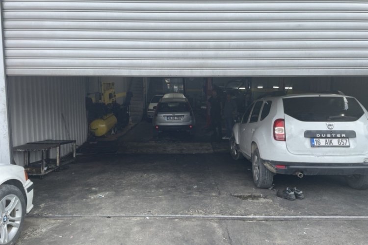 Bursa'da oto tamirciye silahlı saldırı flaş gelişme:4 g&ouml;zaltı