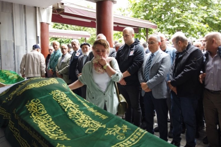 CHP Rize Kadın Kolları eski Başkanı son yolculuğuna uğurlandı