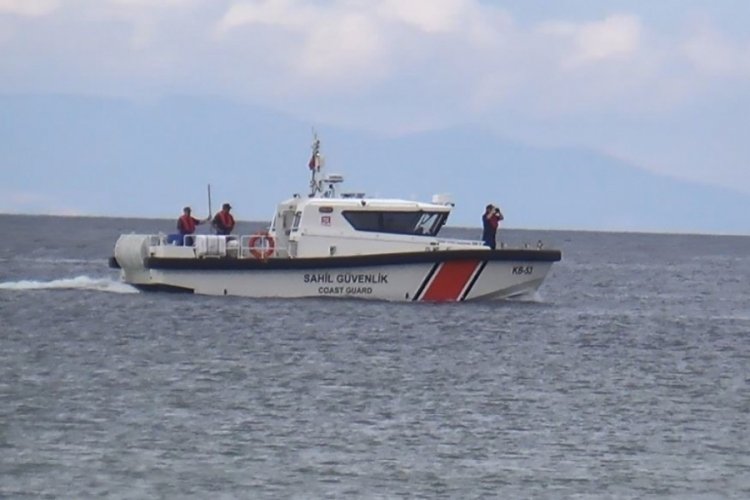 Denize giren &uuml;niversiteli gencin cansız bedeni bulundu